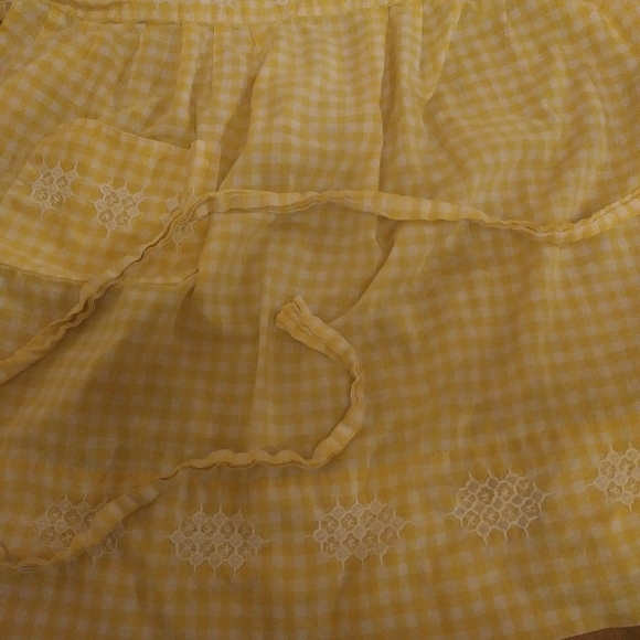 Vintage handmade apron yellow white checke… - Picture 4 of 5